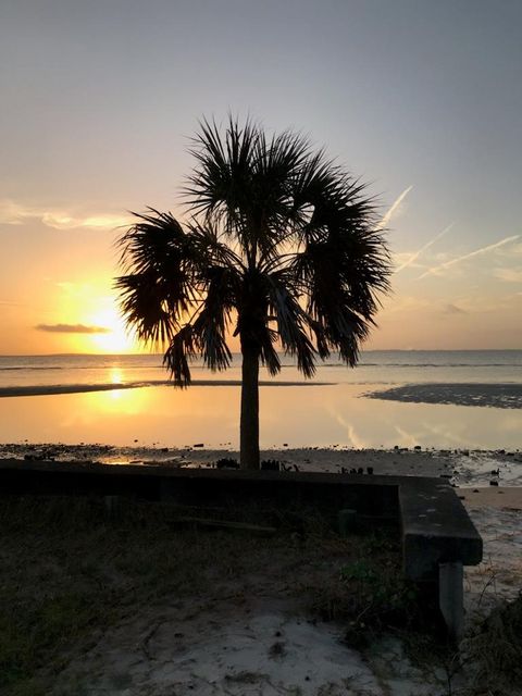 Photo of 2670 Hwy 98 W, Carrabelle, FL 32322 (MLS # 321251)