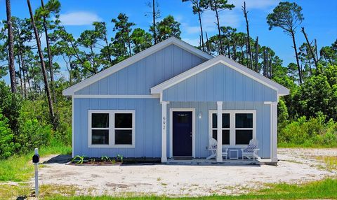 Photo of 592 Bonnet St, Port Saint Joe, FL 32456 (MLS # 323957)