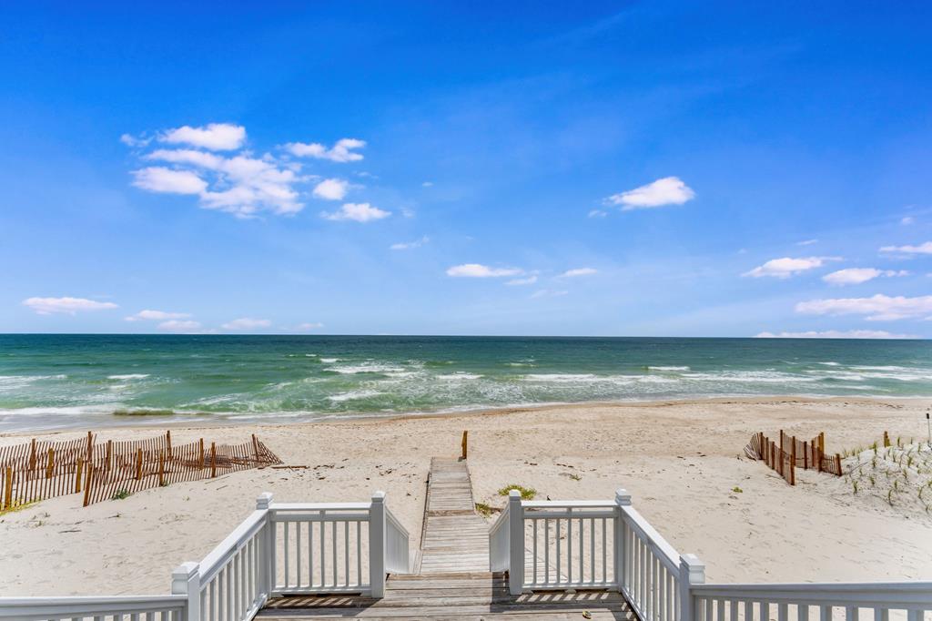 St. George Island, Florida, 32328, United States, 4 Bedrooms Bedrooms, ,4 BathroomsBathrooms,Residential,Active,1788583