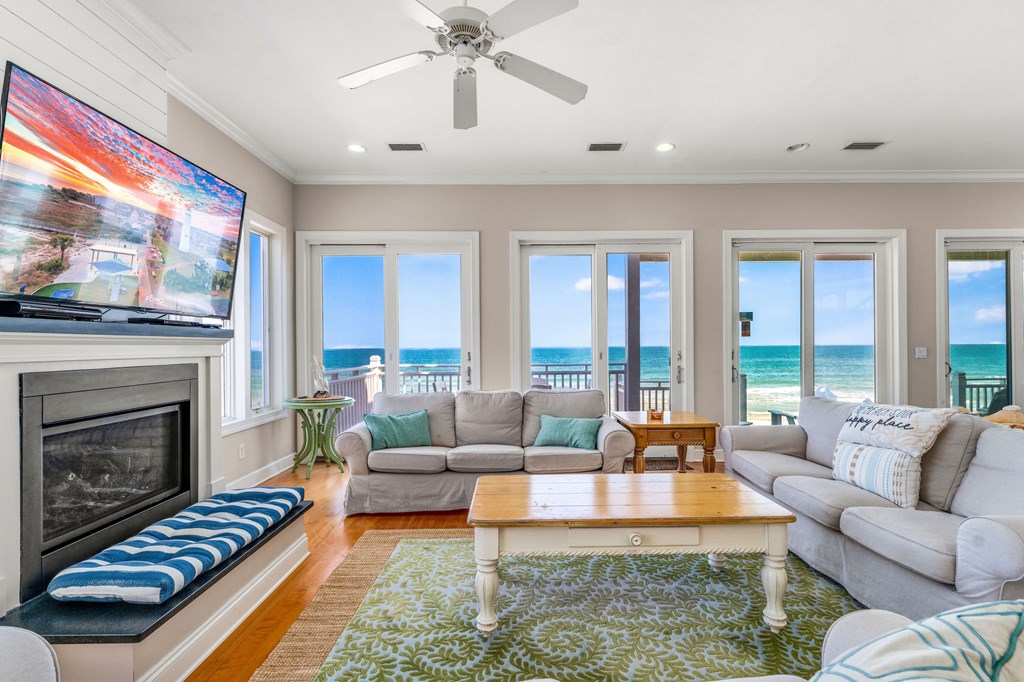 St. George Island, Florida, 32328, United States, 4 Bedrooms Bedrooms, ,4 BathroomsBathrooms,Residential,Active,1788583