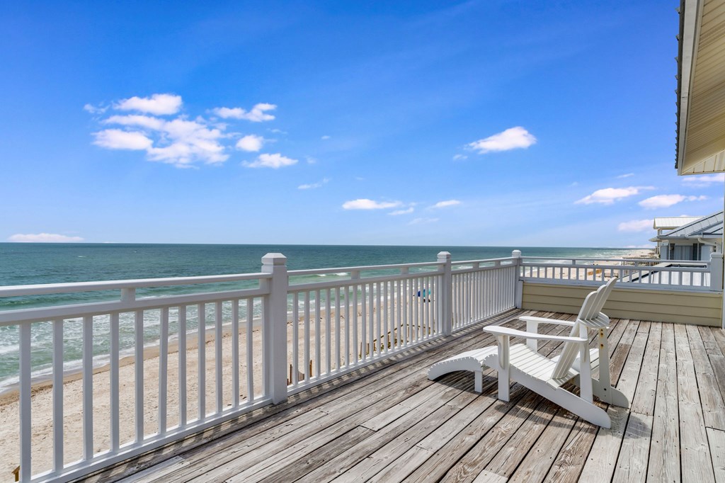 St. George Island, Florida, 32328, United States, 4 Bedrooms Bedrooms, ,4 BathroomsBathrooms,Residential,Active,1788583