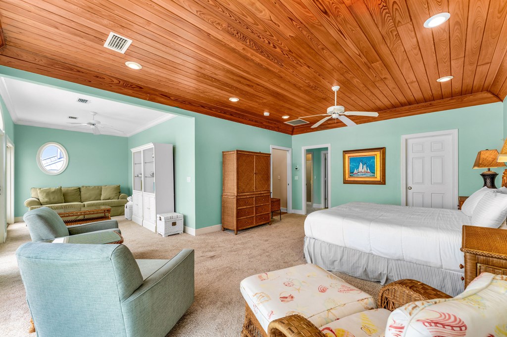 St. George Island, Florida, 32328, United States, 4 Bedrooms Bedrooms, ,4 BathroomsBathrooms,Residential,Active,1788583