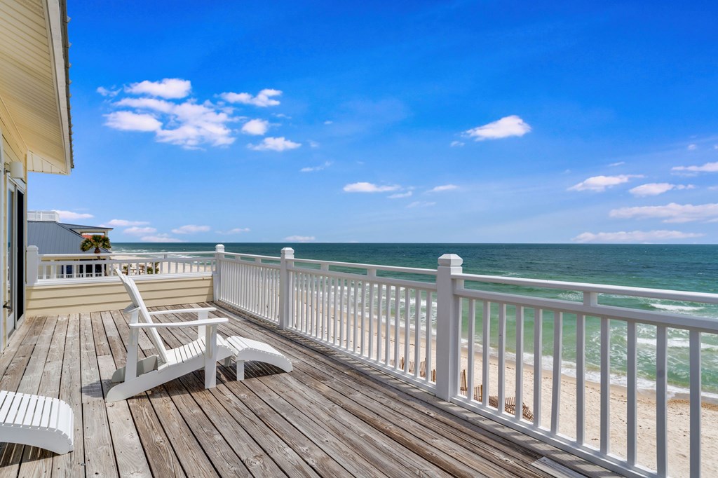 St. George Island, Florida, 32328, United States, 4 Bedrooms Bedrooms, ,4 BathroomsBathrooms,Residential,Active,1788583