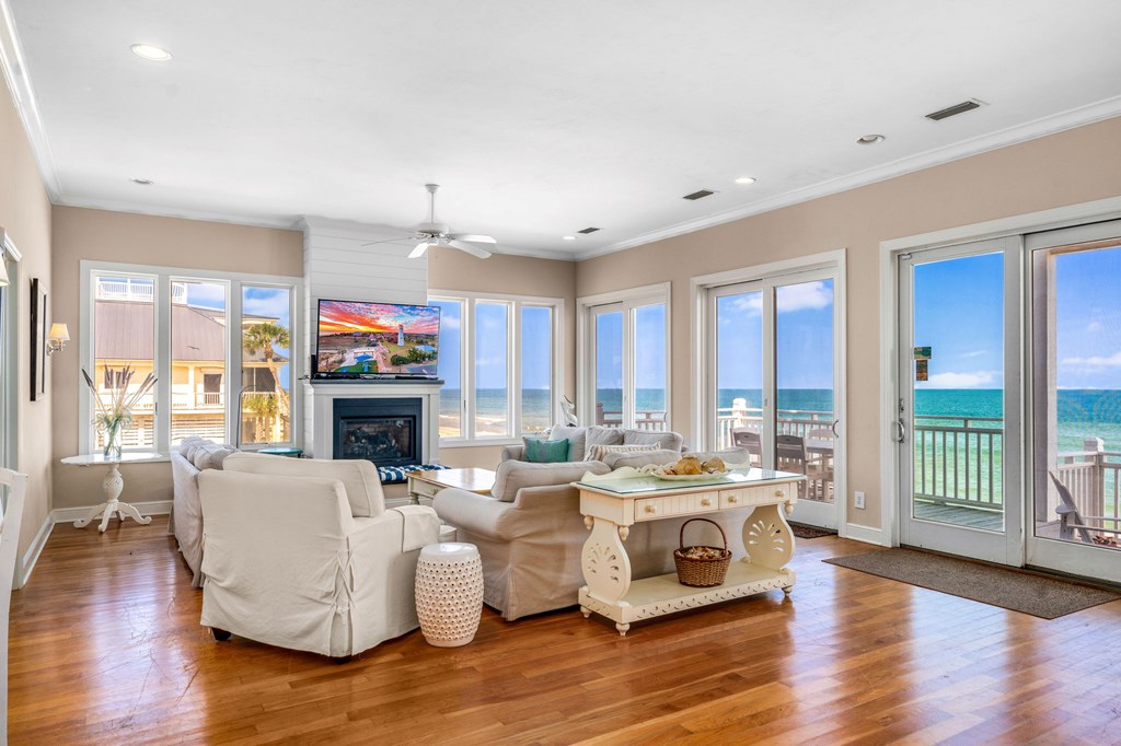 St. George Island, Florida, 32328, United States, 4 Bedrooms Bedrooms, ,4 BathroomsBathrooms,Residential,Active,1788583