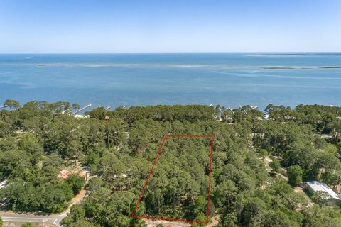 Photo of 2505 Hwy 98 E, Carrabelle, FL 32322 (MLS # 324063)