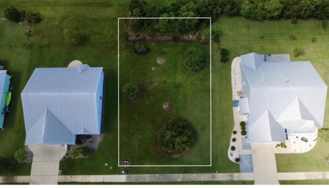 Photo of 201 St Frances St, Mexico Beach, FL 32456 (MLS # 329609)