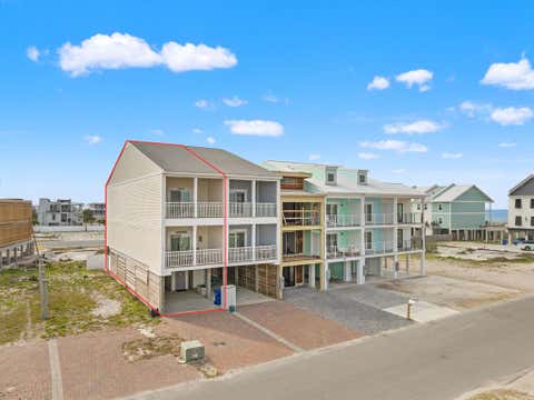 Photo of 109 S 38th St, Mexico Beach, FL 32456 (MLS # 328985)