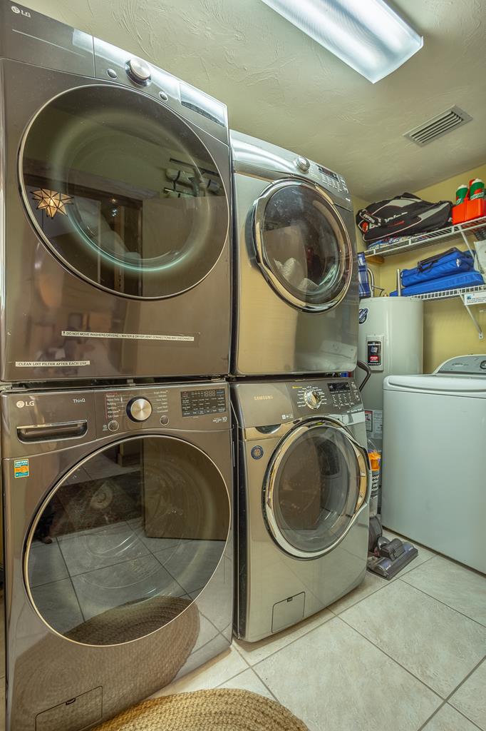 St. George Island, Florida, 32328, United States, 3 Bedrooms Bedrooms, ,3 BathroomsBathrooms,Residential,Active,1727173