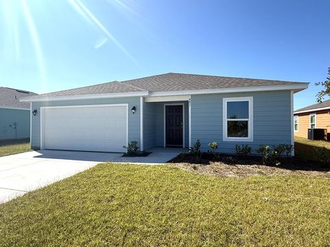 Photo of 481 Salt Creek Ln, Mexico Beach, FL 32456 (MLS # 324409)