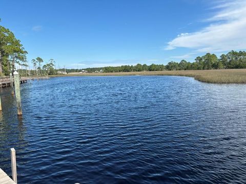 Photo of 513 Shelly's Loop Rd, Carrabelle, FL 32322 (MLS # 327925)