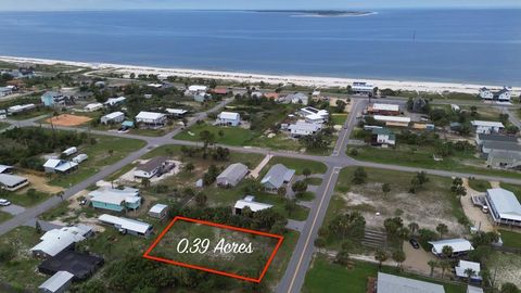 Photo of 230 Pineda St, Port Saint Joe, FL 32456 (MLS # 328280)