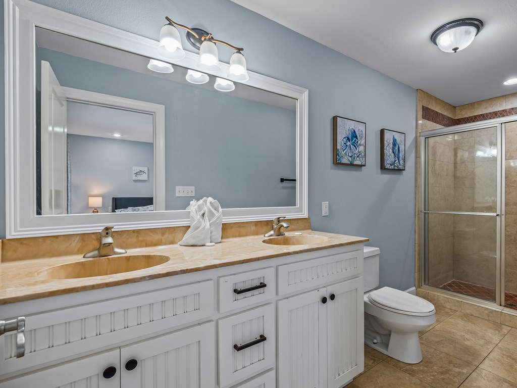 St. George Island, Florida, 32328, United States, 5 Bedrooms Bedrooms, ,5 BathroomsBathrooms,Residential,Active,1941309