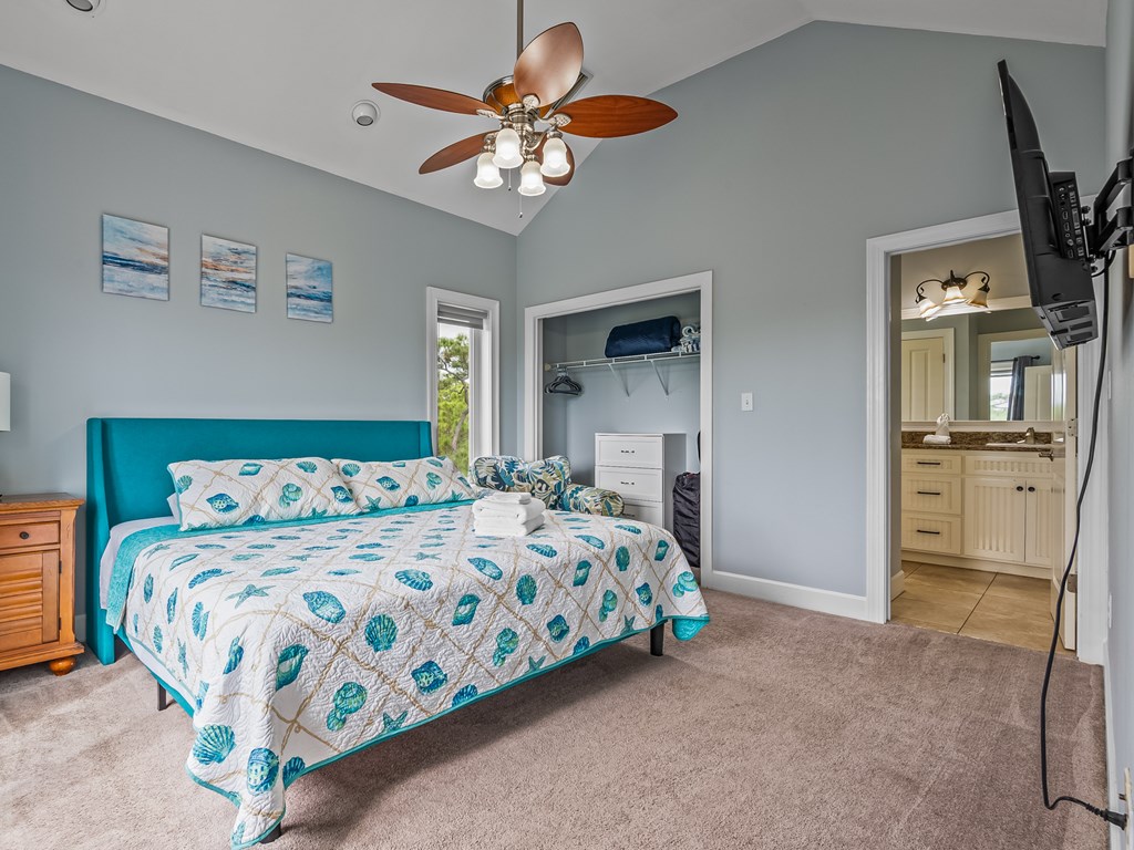 St. George Island, Florida, 32328, United States, 5 Bedrooms Bedrooms, ,5 BathroomsBathrooms,Residential,Active,1941309