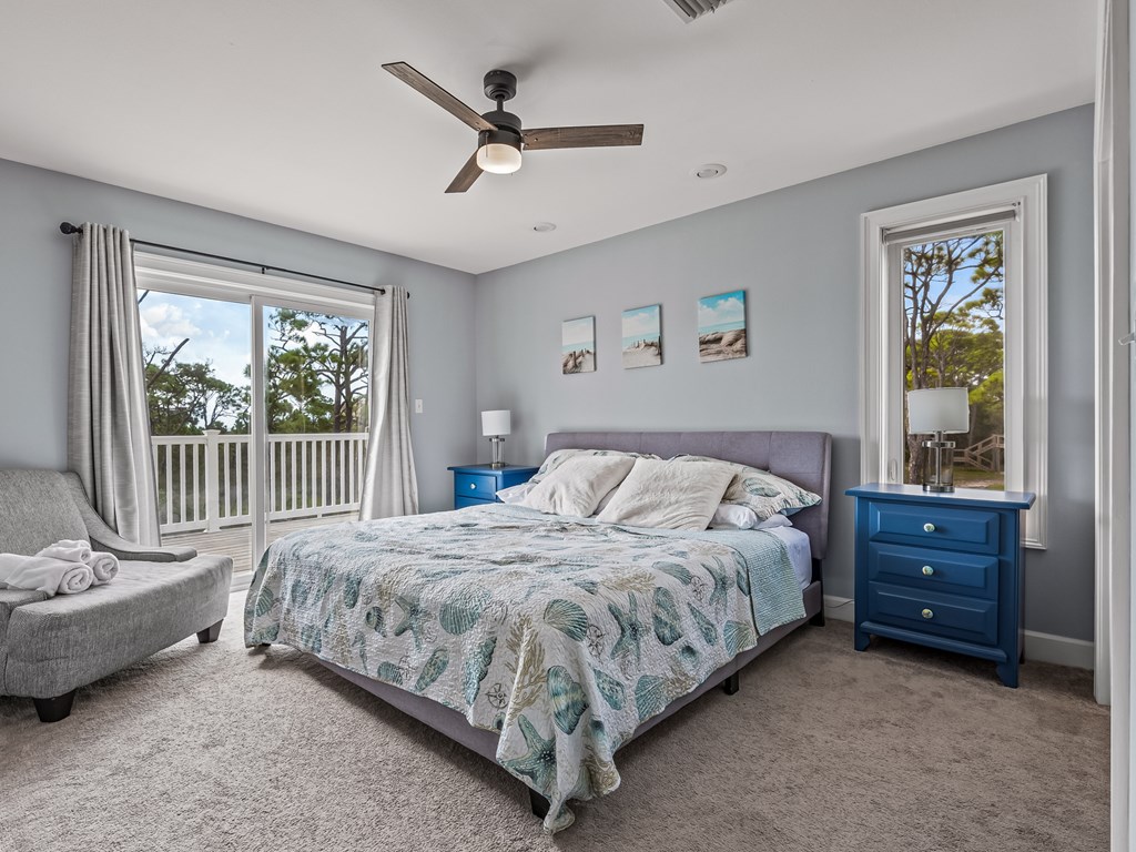 St. George Island, Florida, 32328, United States, 5 Bedrooms Bedrooms, ,5 BathroomsBathrooms,Residential,Active,1941309