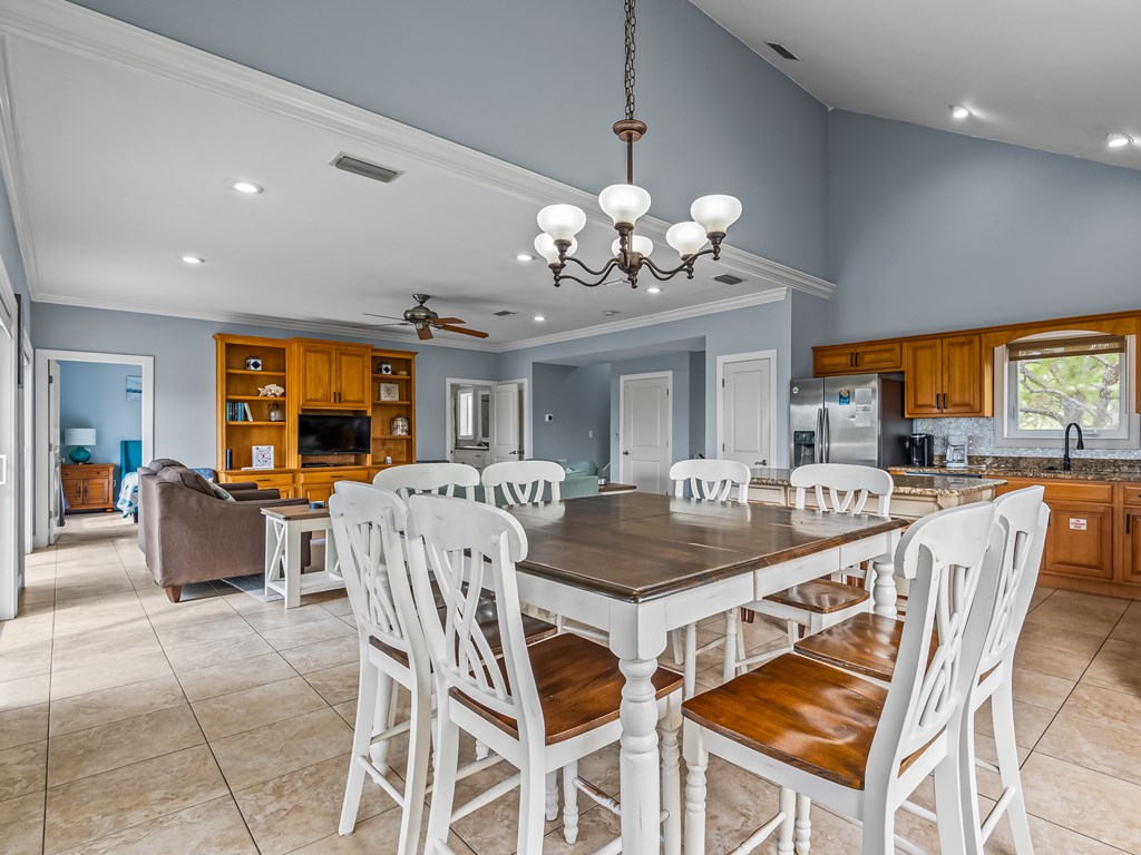 St. George Island, Florida, 32328, United States, 5 Bedrooms Bedrooms, ,5 BathroomsBathrooms,Residential,Active,1941309