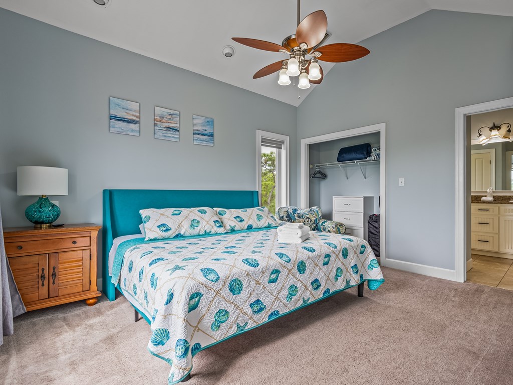 St. George Island, Florida, 32328, United States, 5 Bedrooms Bedrooms, ,5 BathroomsBathrooms,Residential,Active,1941309