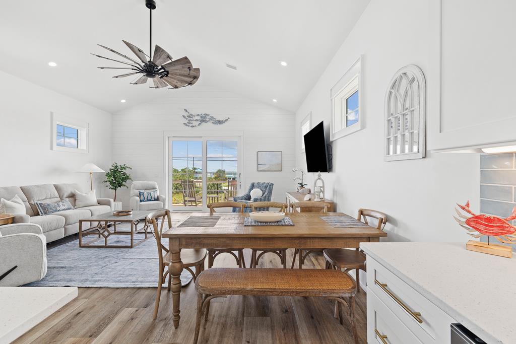 St. George Island, Florida, 32328, United States, 4 Bedrooms Bedrooms, ,4 BathroomsBathrooms,Residential,Active,2006556