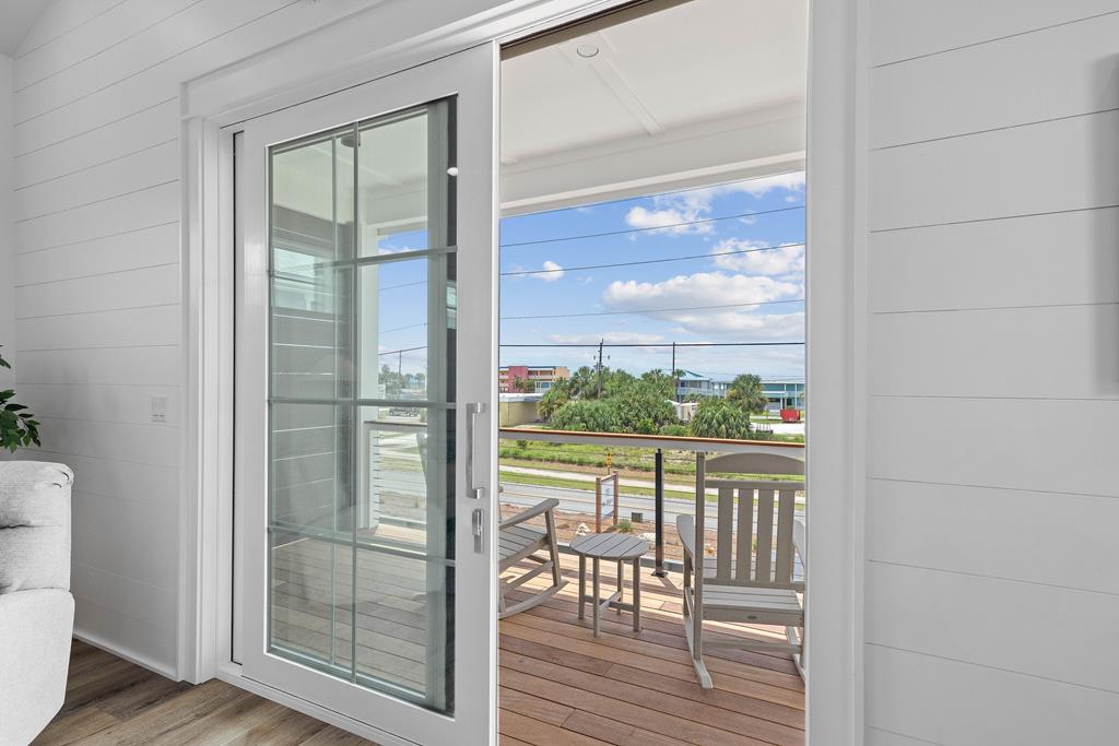 St. George Island, Florida, 32328, United States, 4 Bedrooms Bedrooms, ,4 BathroomsBathrooms,Residential,Active,2006556