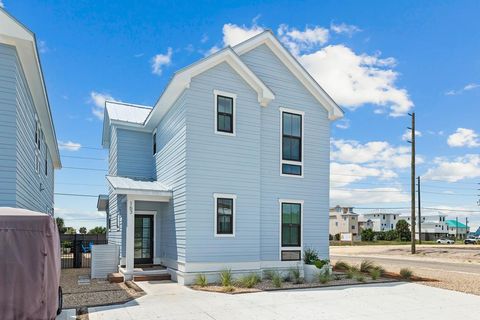 Photo of 163 W Gulf Beach Dr, Saint George Island, FL 32328 (MLS # 324861)
