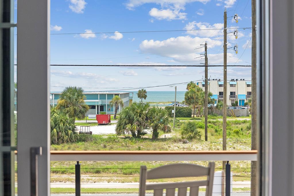 St. George Island, Florida, 32328, United States, 4 Bedrooms Bedrooms, ,4 BathroomsBathrooms,Residential,Active,2006556