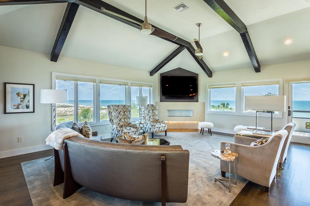 St. George Island, Florida, 32328, United States, 4 Bedrooms Bedrooms, ,5 BathroomsBathrooms,Residential,Active,1834504