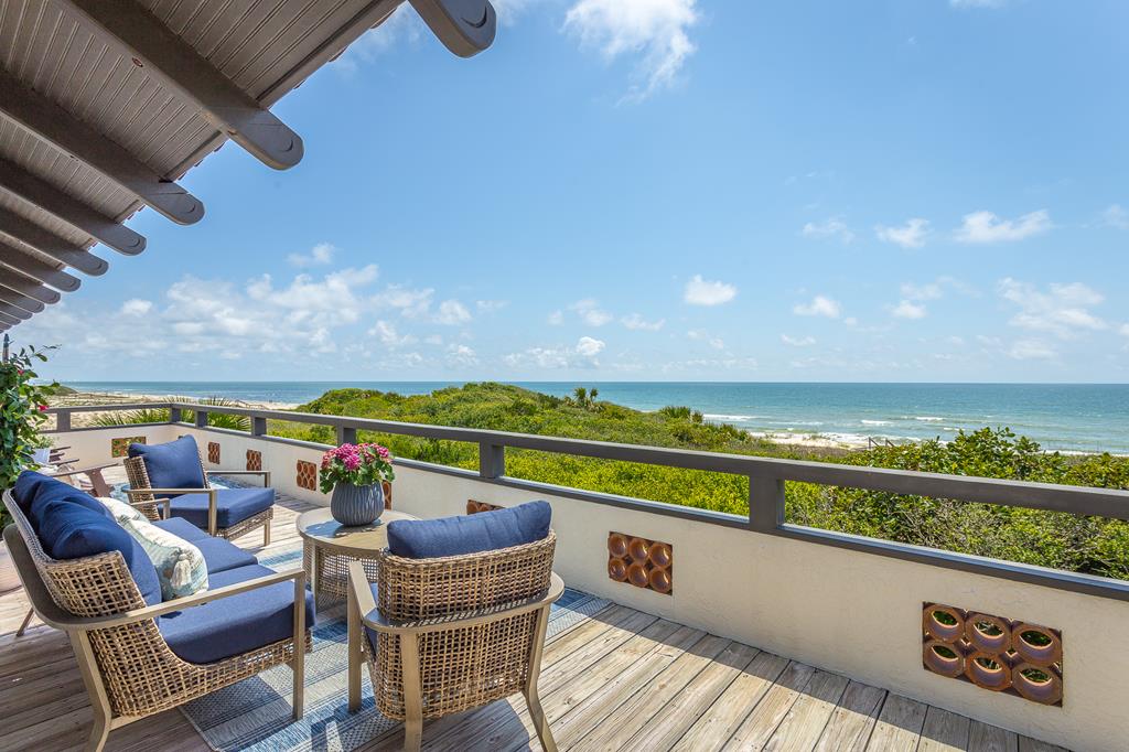 St. George Island, Florida, 32328, United States, 4 Bedrooms Bedrooms, ,5 BathroomsBathrooms,Residential,Active,1834504