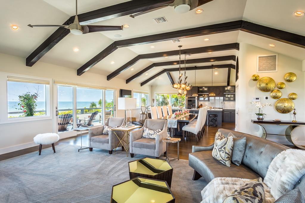 St. George Island, Florida, 32328, United States, 4 Bedrooms Bedrooms, ,5 BathroomsBathrooms,Residential,Active,1834504