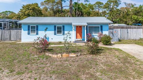 Photo of 561 Welton Dr, Port Saint Joe, FL 32456 (MLS # 327836)