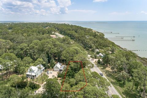 Photo of 103 Bay Colony Way, Apalachicola, FL 32320 (MLS # 321574)