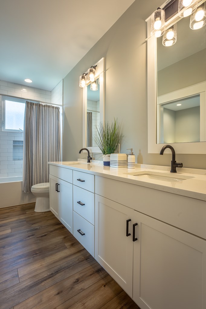 St. George Island, Florida, 32328, United States, 3 Bedrooms Bedrooms, ,3 BathroomsBathrooms,Residential,Active,1964674