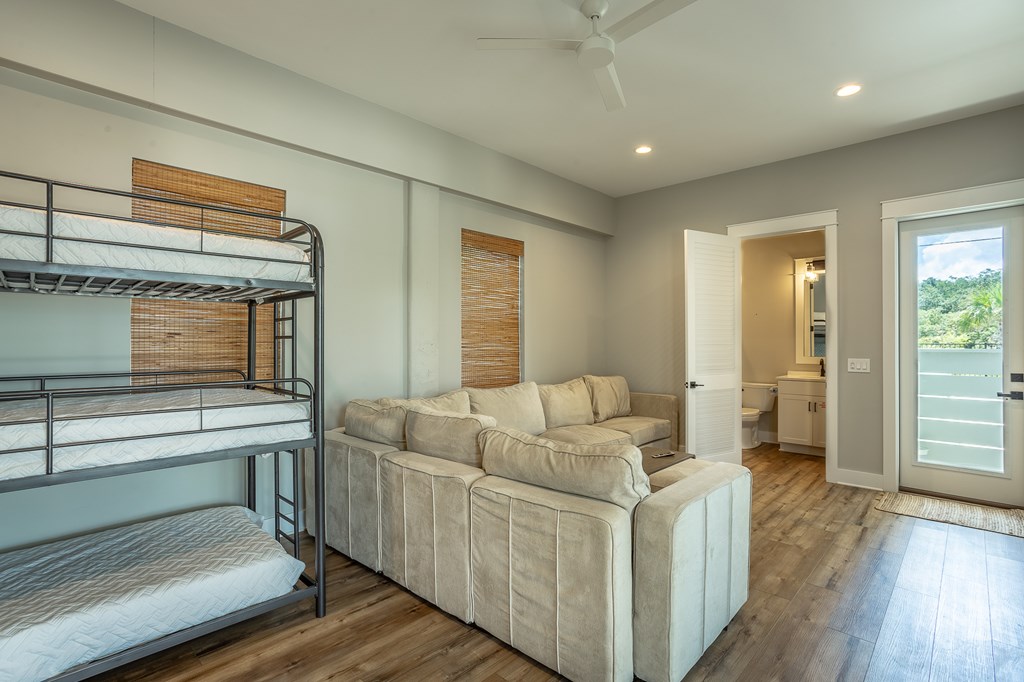 St. George Island, Florida, 32328, United States, 3 Bedrooms Bedrooms, ,3 BathroomsBathrooms,Residential,Active,1964674