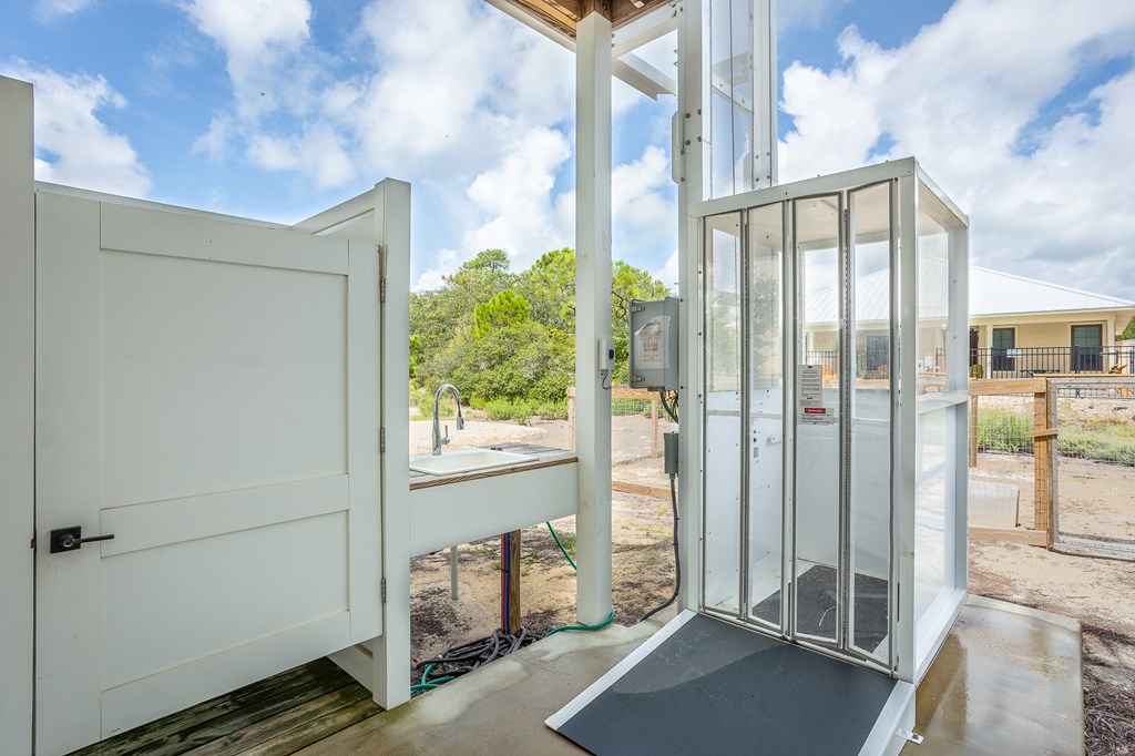 St. George Island, Florida, 32328, United States, 3 Bedrooms Bedrooms, ,3 BathroomsBathrooms,Residential,Active,1964674