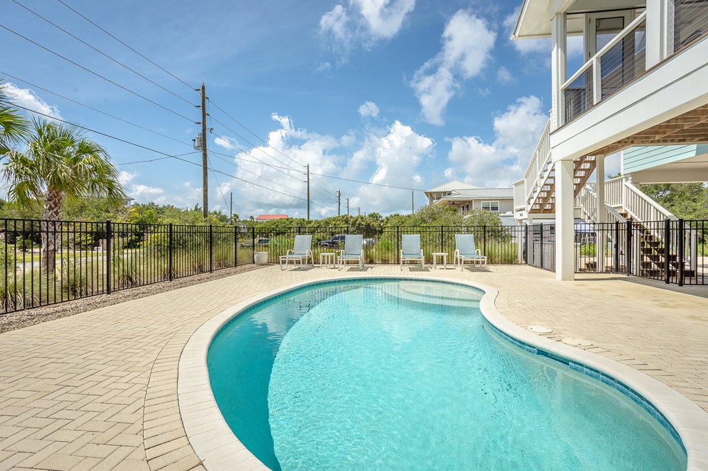 St. George Island, Florida, 32328, United States, 3 Bedrooms Bedrooms, ,3 BathroomsBathrooms,Residential,Active,1964674