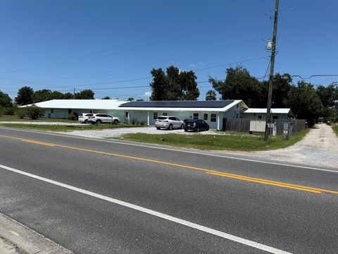 Photo of 3911 E 11th St, Panama City, FL 32404 (MLS # 328146)