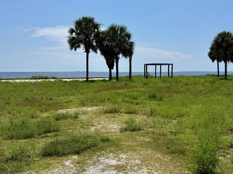 Photo of 2156 Hwy 98 W, Carrabelle, FL 32322 (MLS # 320167)
