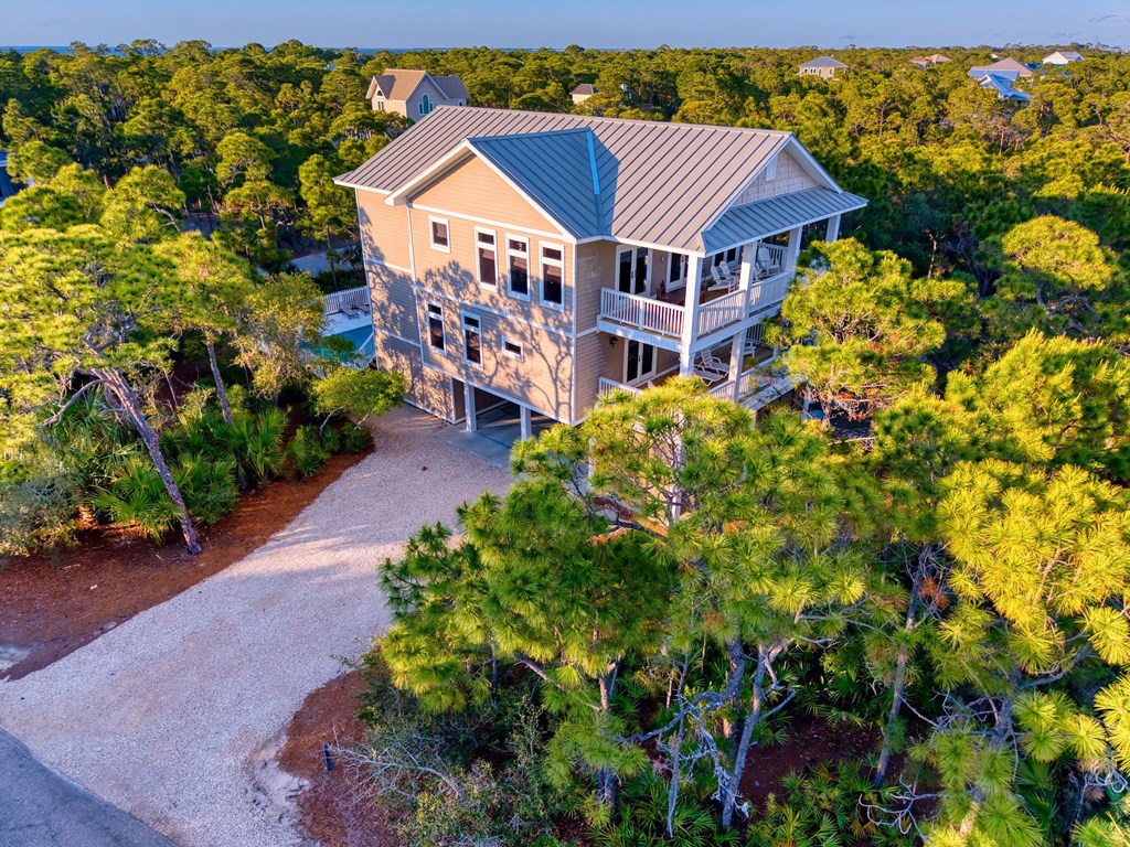 St. George Island, Florida, 32328, United States, 4 Bedrooms Bedrooms, ,4 BathroomsBathrooms,Residential,Active,2045322