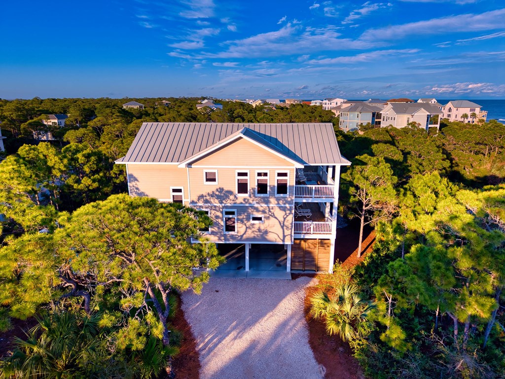 St. George Island, Florida, 32328, United States, 4 Bedrooms Bedrooms, ,4 BathroomsBathrooms,Residential,Active,2045322