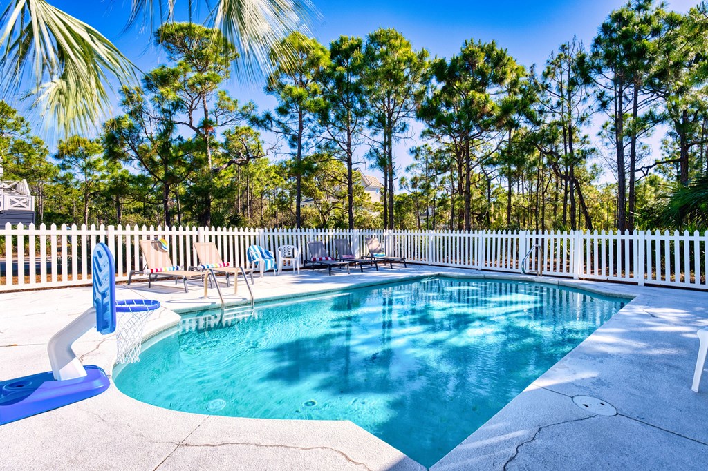 St. George Island, Florida, 32328, United States, 4 Bedrooms Bedrooms, ,4 BathroomsBathrooms,Residential,Active,2045322