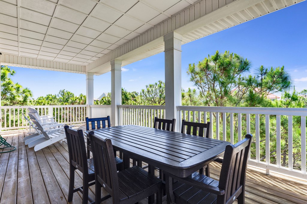 St. George Island, Florida, 32328, United States, 4 Bedrooms Bedrooms, ,4 BathroomsBathrooms,Residential,Active,2045322