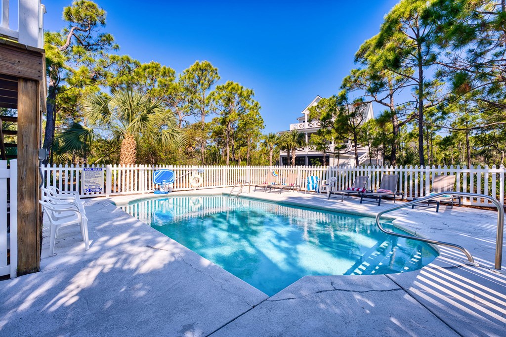 St. George Island, Florida, 32328, United States, 4 Bedrooms Bedrooms, ,4 BathroomsBathrooms,Residential,Active,2045322