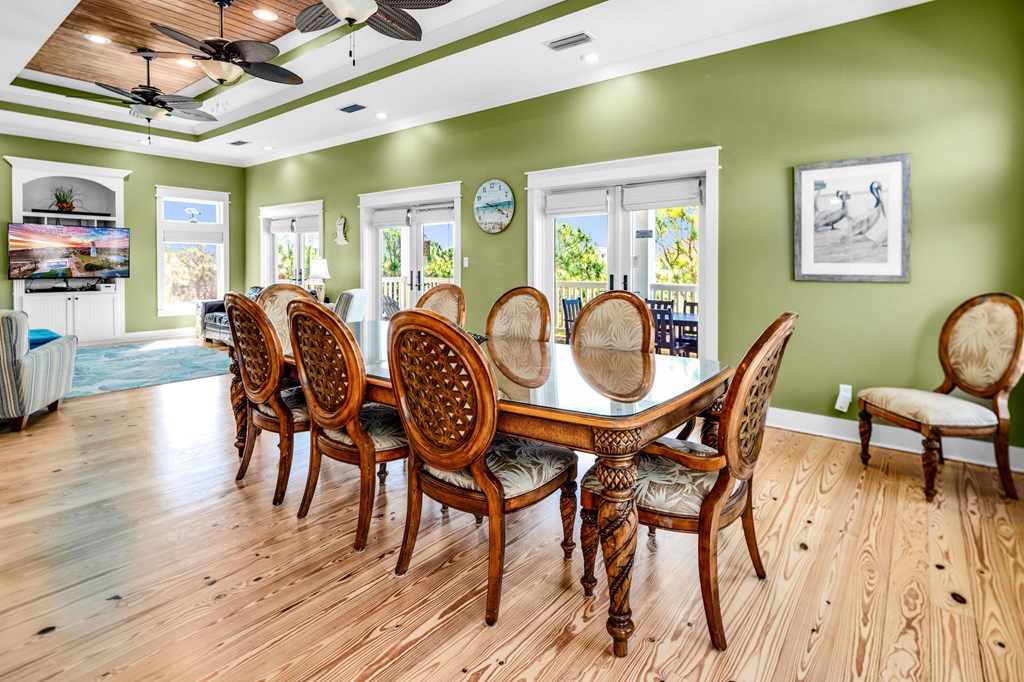 St. George Island, Florida, 32328, United States, 4 Bedrooms Bedrooms, ,4 BathroomsBathrooms,Residential,Active,2045322
