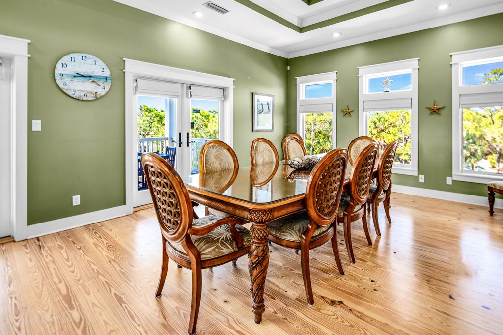 St. George Island, Florida, 32328, United States, 4 Bedrooms Bedrooms, ,4 BathroomsBathrooms,Residential,Active,2045322