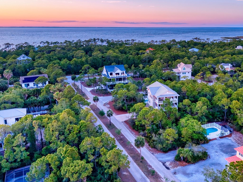 St. George Island, Florida, 32328, United States, 4 Bedrooms Bedrooms, ,4 BathroomsBathrooms,Residential,Active,2045322