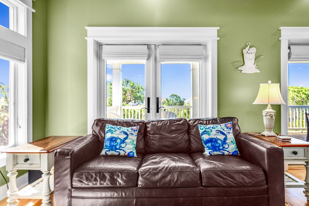 St. George Island, Florida, 32328, United States, 4 Bedrooms Bedrooms, ,4 BathroomsBathrooms,Residential,Active,2045322