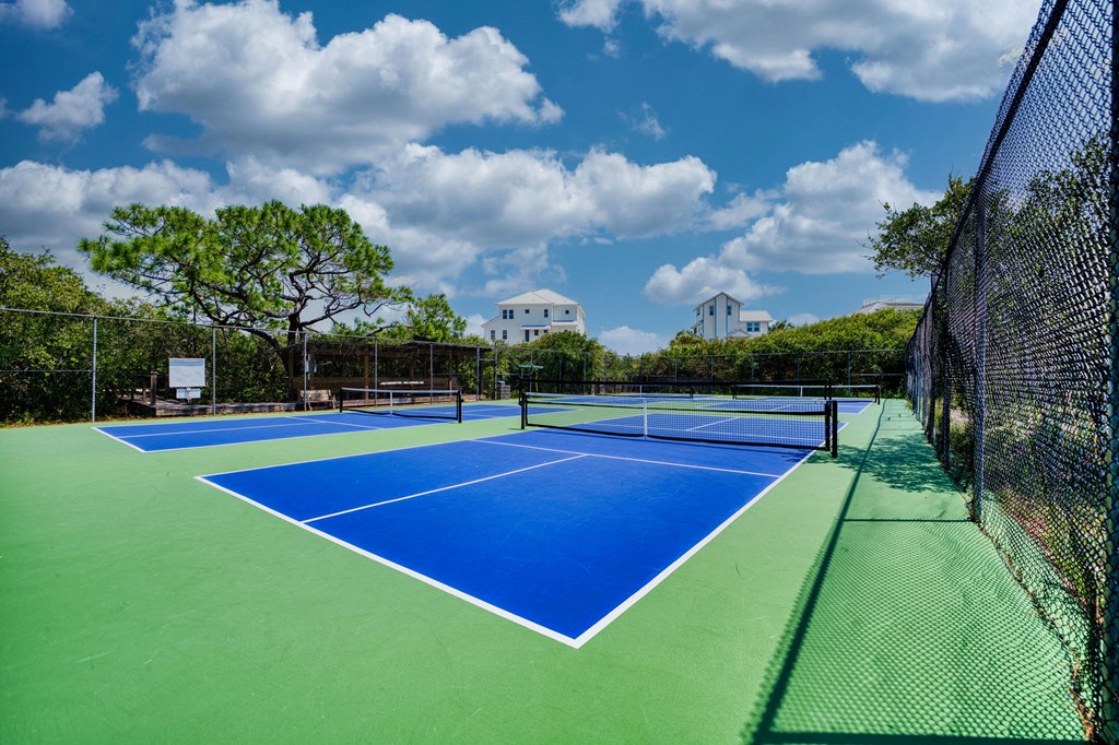 St. George Island, Florida, 32328, United States, 4 Bedrooms Bedrooms, ,4 BathroomsBathrooms,Residential,Active,2045322