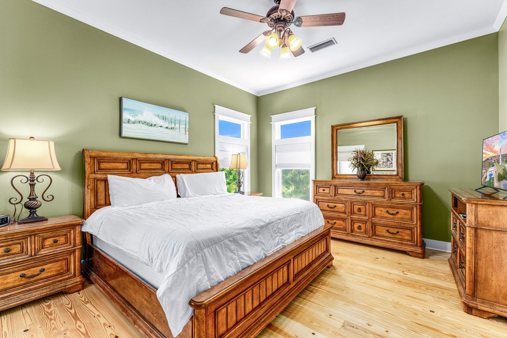 St. George Island, Florida, 32328, United States, 4 Bedrooms Bedrooms, ,4 BathroomsBathrooms,Residential,Active,2045322