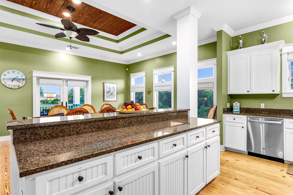 St. George Island, Florida, 32328, United States, 4 Bedrooms Bedrooms, ,4 BathroomsBathrooms,Residential,Active,2045322