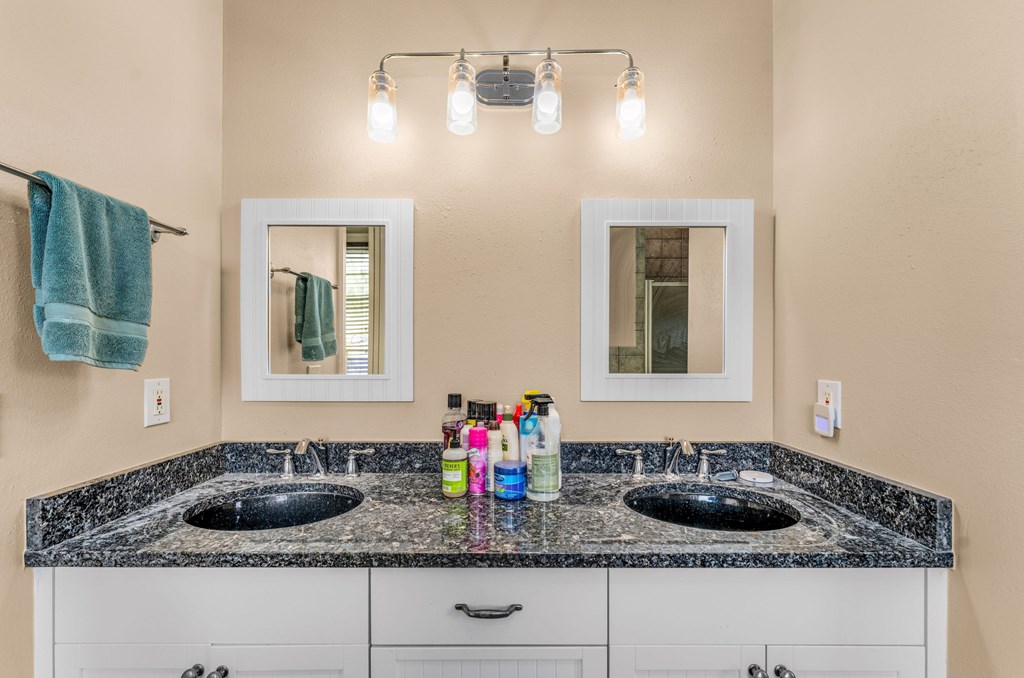 St. George Island, Florida, 32328, United States, 5 Bedrooms Bedrooms, ,6 BathroomsBathrooms,Residential,Active,1850708