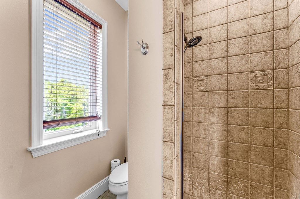 St. George Island, Florida, 32328, United States, 5 Bedrooms Bedrooms, ,6 BathroomsBathrooms,Residential,Active,1850708