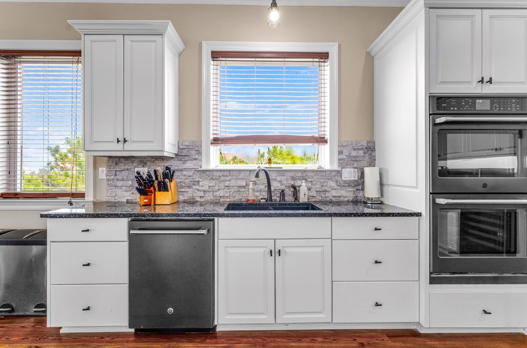 St. George Island, Florida, 32328, United States, 5 Bedrooms Bedrooms, ,6 BathroomsBathrooms,Residential,Active,1850708